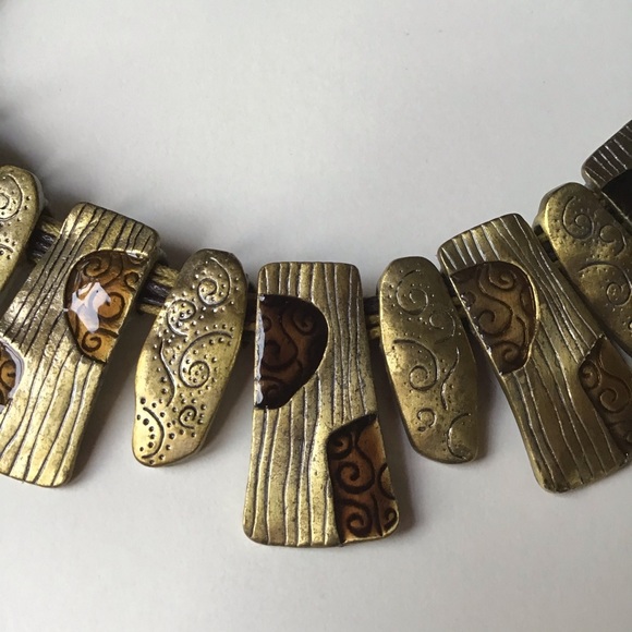 Patrice Breal - Necklace, Ring & Earings - Picture 2 of 4